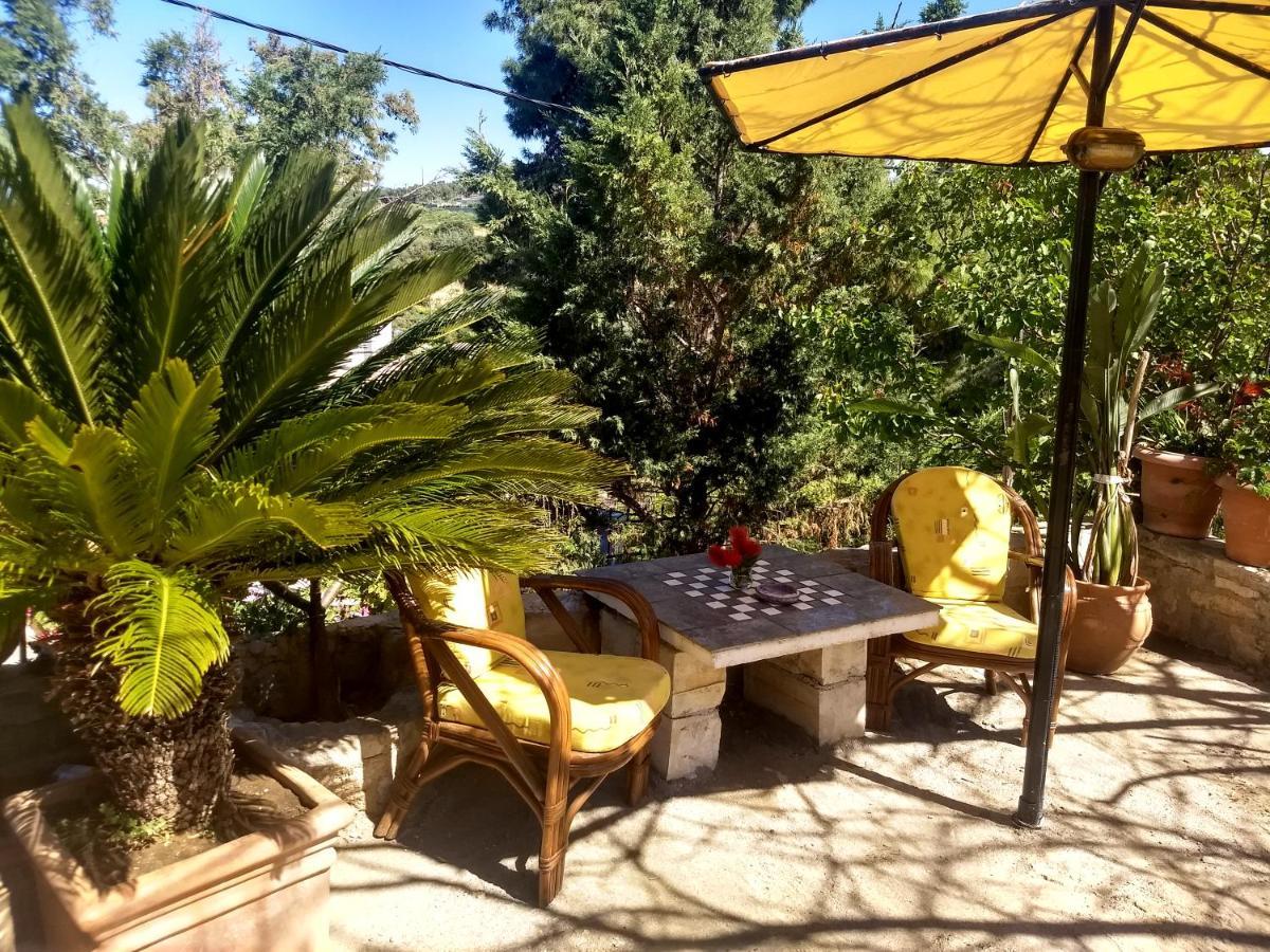 Modern 1-Bedroom With Bbq & Roof Garden Near Beach Stalós Exterior foto