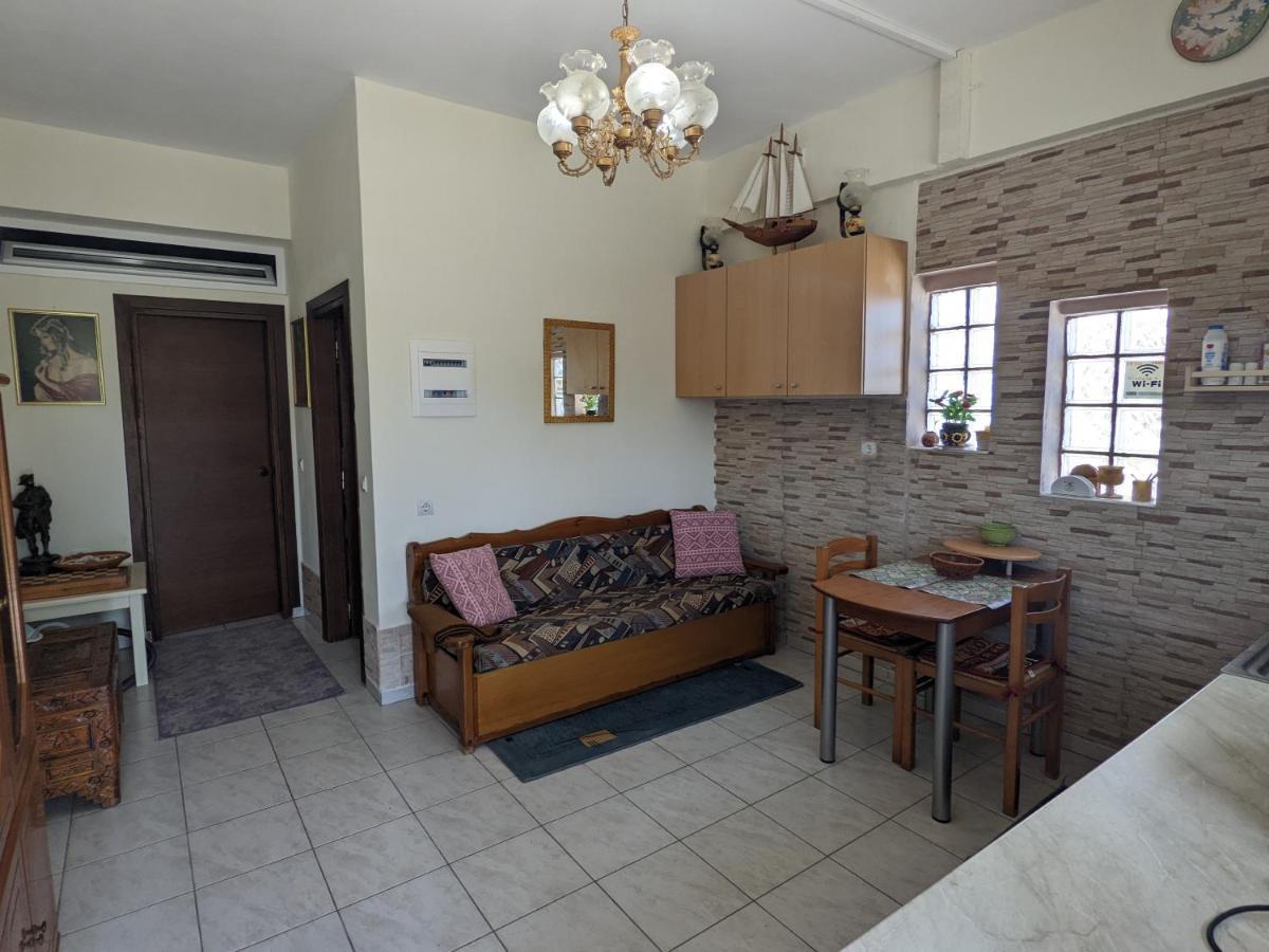 Modern 1-Bedroom With Bbq & Roof Garden Near Beach Stalós Exterior foto